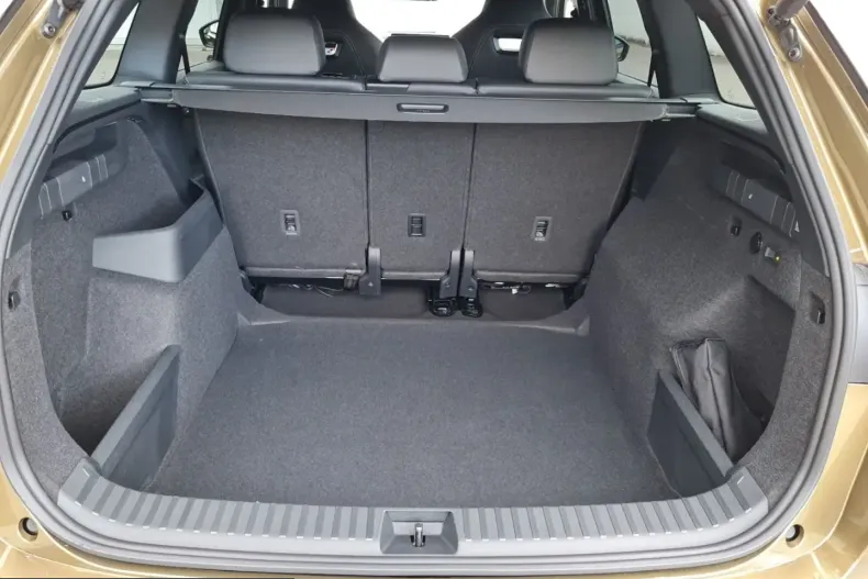 Skoda Kodiaq din 2025 cu 13.900 km - oferta SKO243950 - foto 16