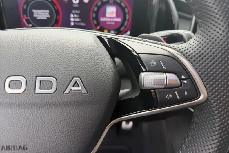 Skoda Kodiaq din 2025 cu 17.177 km - oferta SKO243951 - foto 10
