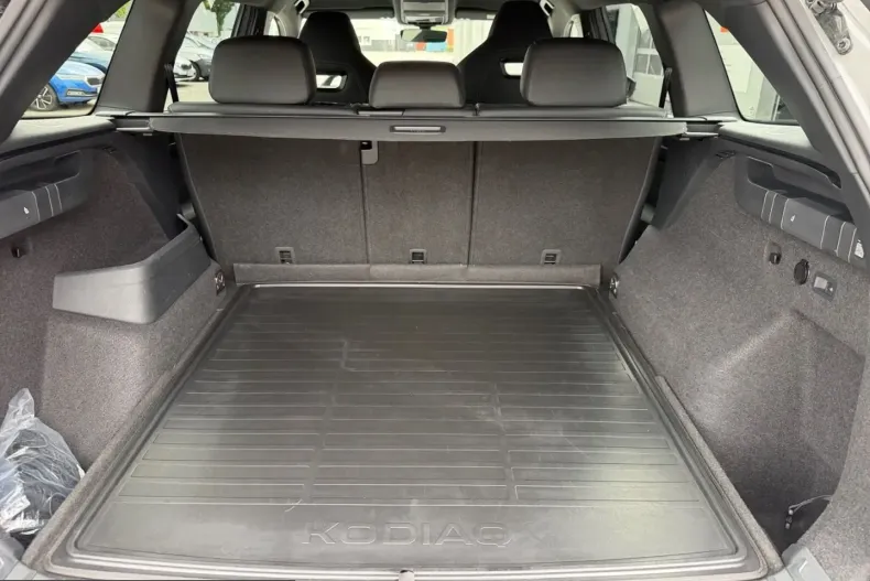Skoda Kodiaq din 2025 cu 17.177 km - oferta SKO243951 - foto 17