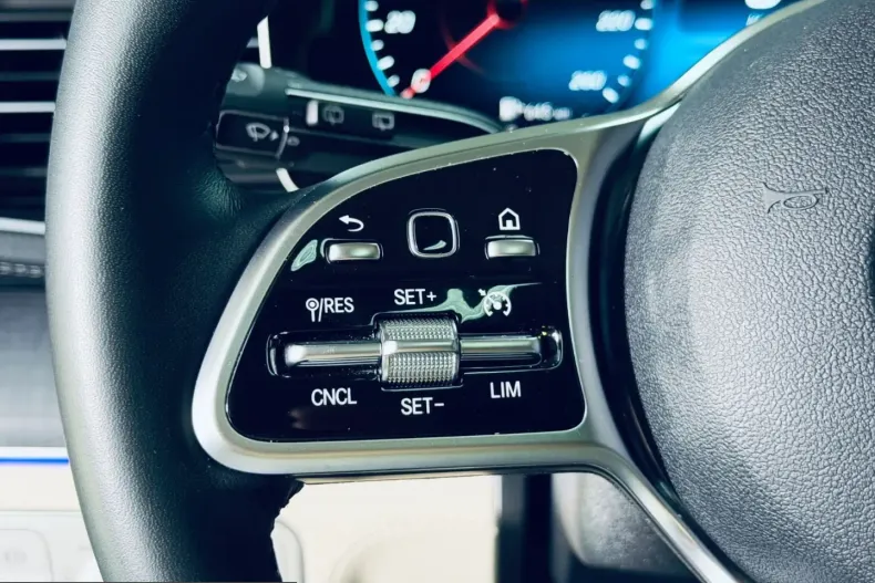 Mercedes-Benz GLE 350 (Clasa GLE) din 2022 cu 43.000 km - oferta MER243955 - foto 18