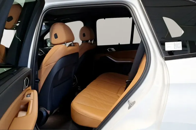 BMW X5 (Seria X) din 2023 cu 54.499 km - oferta BMW243959 - foto 9