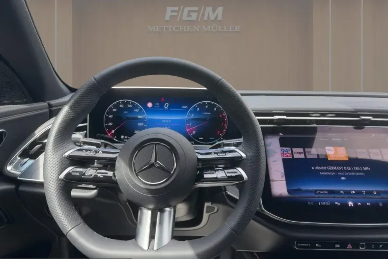 Mercedes-Benz E 450 (Clasa E) din 2025 cu 12.632 km - oferta MER243963 - foto 9