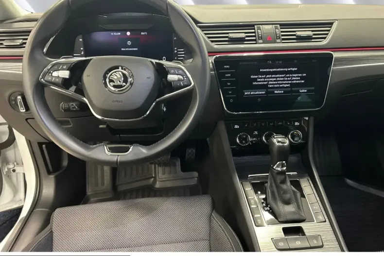 Skoda Superb din 2023 cu 30.650 km - oferta SKO243968 - foto 7