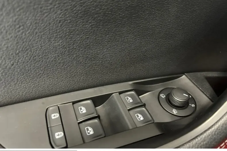 Skoda Superb din 2023 cu 30.650 km - oferta SKO243968 - foto 12