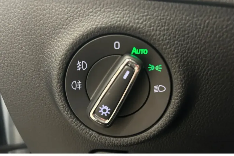Skoda Superb din 2023 cu 30.650 km - oferta SKO243968 - foto 17