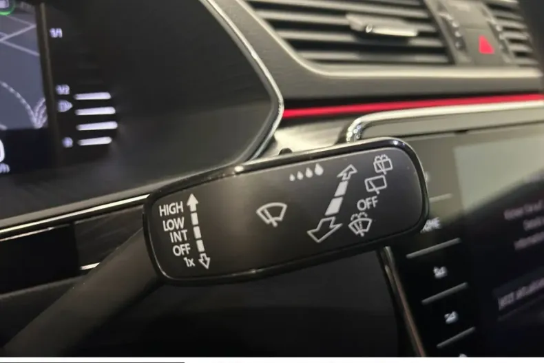 Skoda Superb din 2023 cu 30.650 km - oferta SKO243968 - foto 19