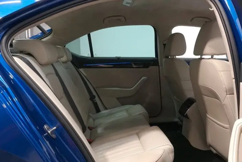 Skoda Superb din 2021 cu 84.988 km - oferta SKO243971 - foto 34
