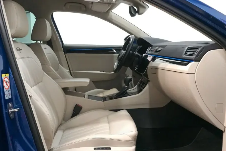 Skoda Superb din 2021 cu 84.988 km - oferta SKO243971 - foto 35