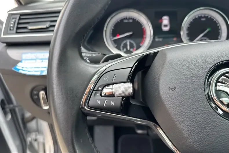 Skoda Superb din 2021 cu 58.200 km - oferta SKO243972 - foto 16