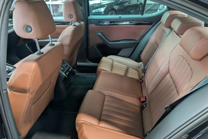 Skoda Superb din 2022 cu 86.000 km - oferta SKO243979 - foto 9