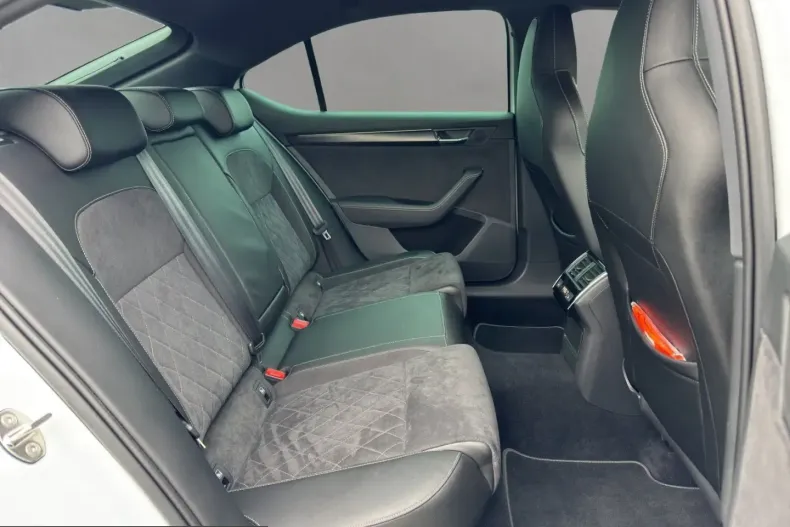 Skoda Superb din 2021 cu 77.600 km - oferta SKO243980 - foto 13
