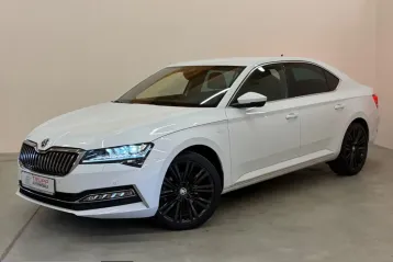 Skoda Superb din 2023 - oferta SKO243982