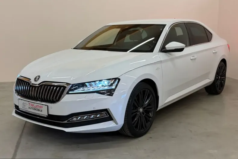 Skoda Superb din 2023 cu 78.603 km - oferta SKO243982 - foto 2