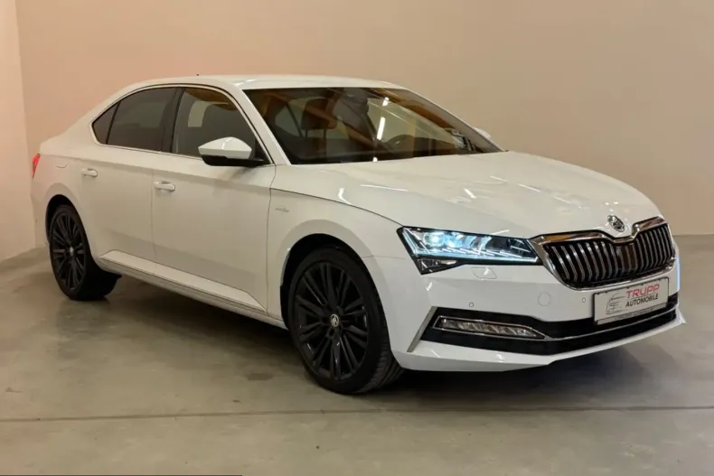 Skoda Superb din 2023 cu 78.603 km - oferta SKO243982 - foto 4