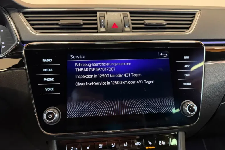 Skoda Superb din 2023 cu 78.603 km - oferta SKO243982 - foto 43
