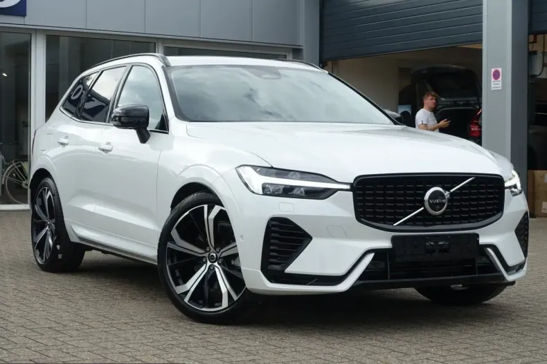Volvo XC60 din 2025 cu 9.058 km - oferta VOL243985 - foto 2