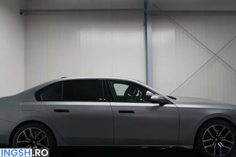 BMW 740 (Seria 7) din 2025 cu 32.400 km - oferta BMW243997 - foto 5