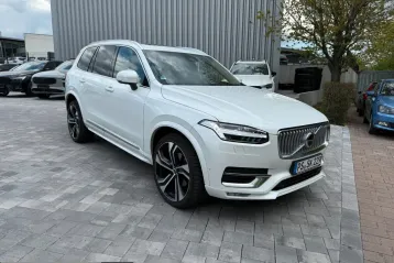 Volvo XC90 din 2023 - oferta VOL243999