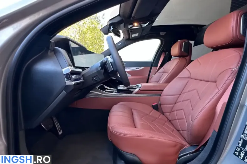 BMW 740 (Seria 7) din 2025 cu 9.700 km - oferta BMW244001 - foto 13