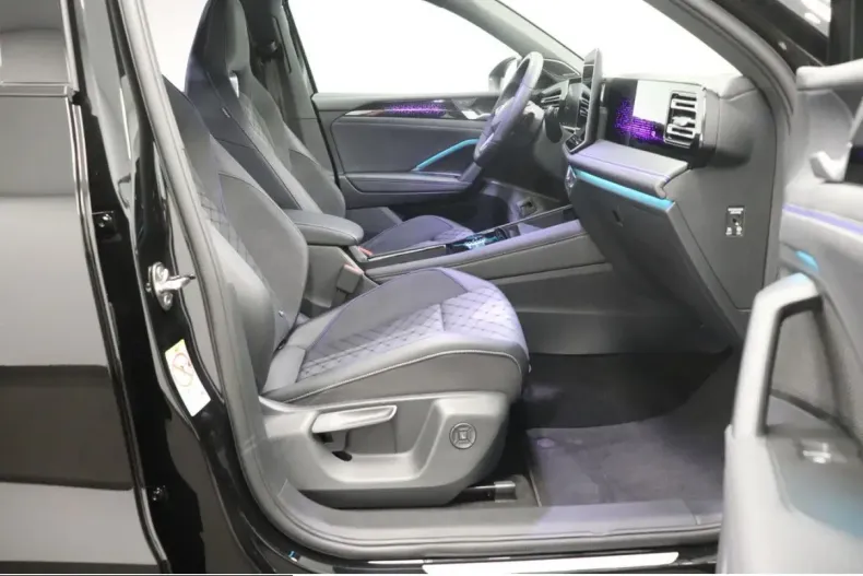 Volkswagen Tiguan din 2025 cu 16.000 km - oferta VOL244003 - foto 16