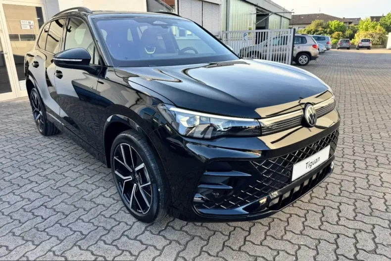 Volkswagen Tiguan din 2025 cu 29.850 km - oferta VOL244008 - foto 3