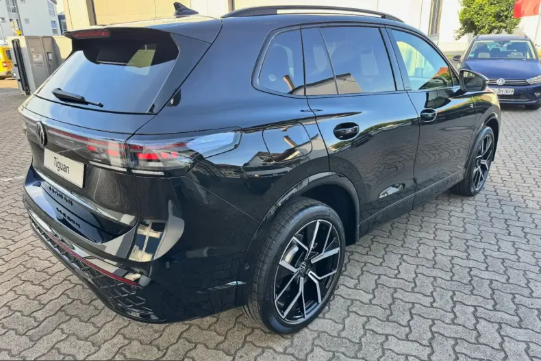 Volkswagen Tiguan din 2025 cu 29.850 km - oferta VOL244008 - foto 4