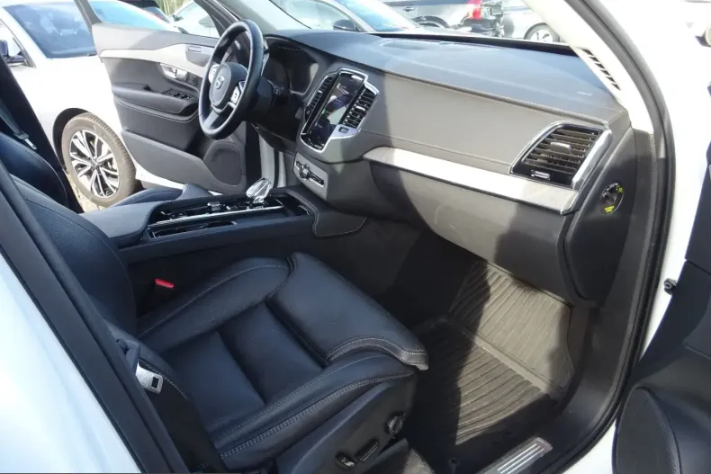 Volvo XC90 din 2024 cu 37.500 km - oferta VOL244013 - foto 11