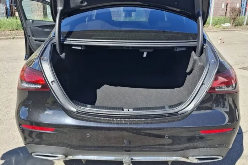 Mercedes-Benz E 200 (Clasa E) din 2021 cu 138.000 km - oferta MER244025 - foto 3