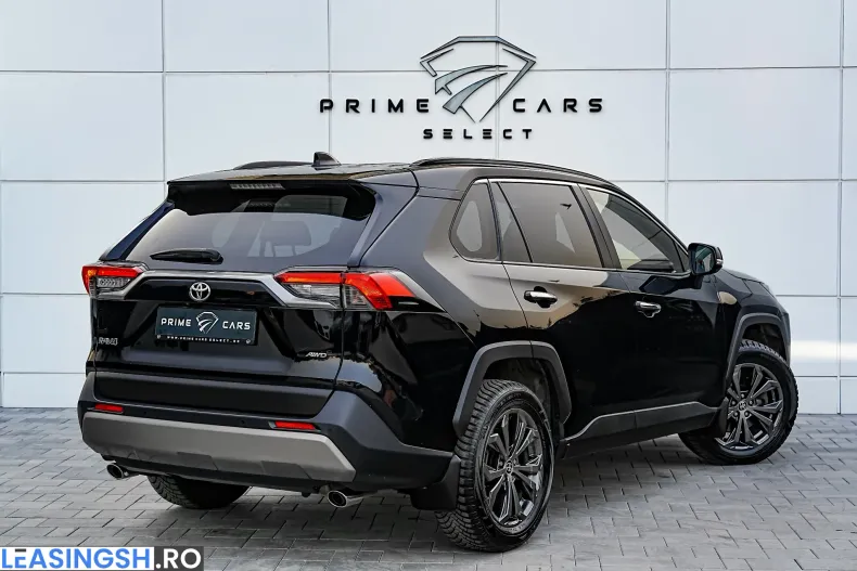 Toyota RAV4 din 2023 cu 48.180 km - oferta TOY244030 - foto 3