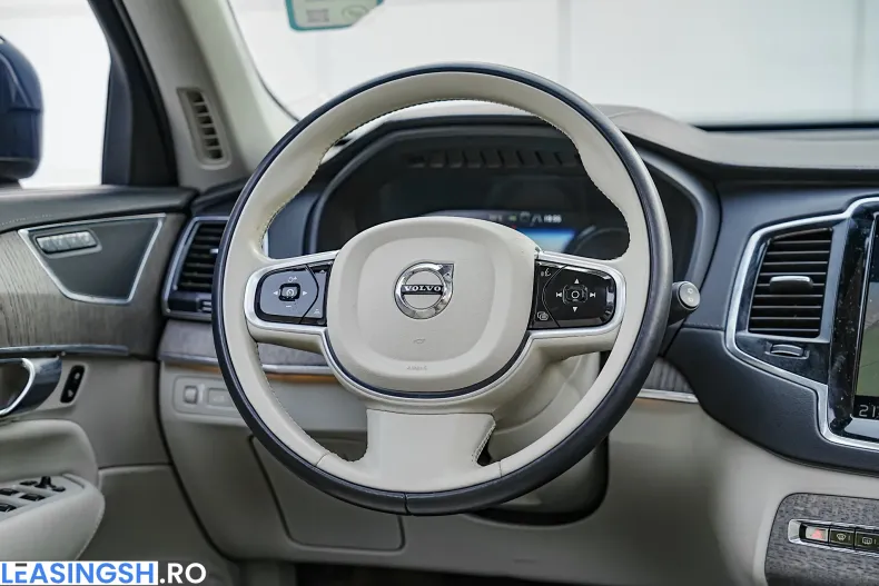 Volvo XC90 din 2020 cu 127.450 km - oferta VOL244032 - foto 34