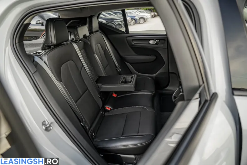 Volvo XC40 din 2020 cu 99.450 km - oferta VOL244033 - foto 16