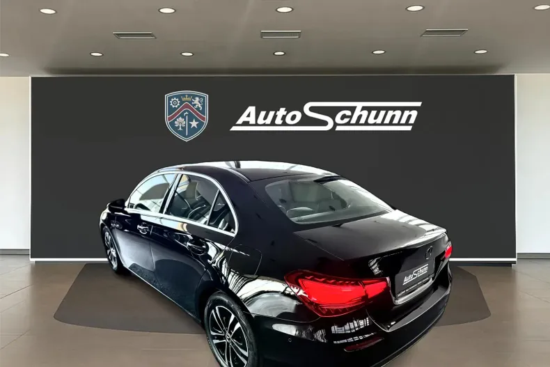 Mercedes-Benz A 200 (Clasa A) din 2024 cu 11.000 km - oferta MER244039 - foto 7