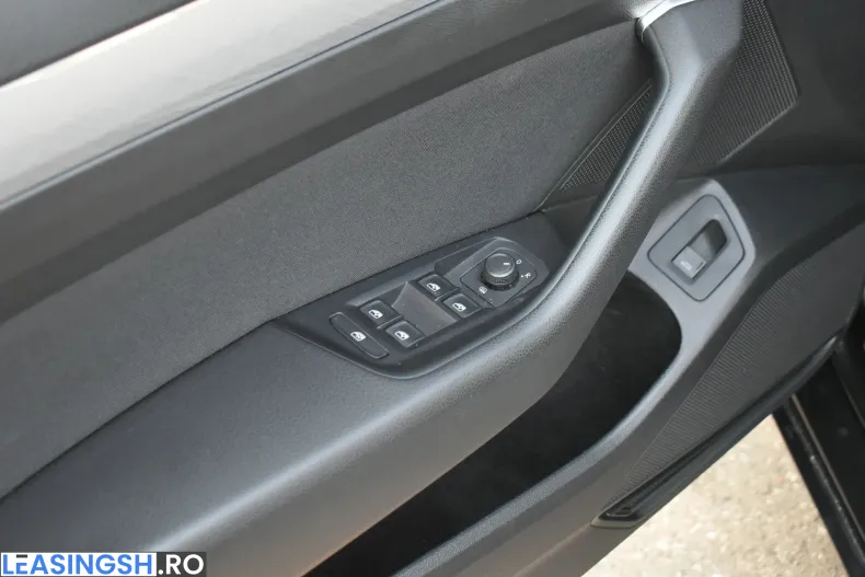 Volkswagen Passat din 2022 cu 103.872 km - oferta VOL244047 - foto 11