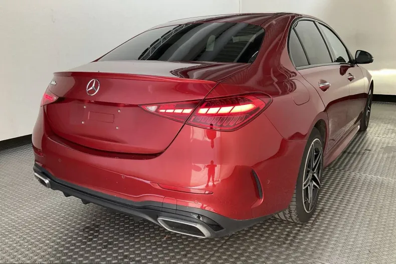 Mercedes-Benz C 300 (Clasa C) din 2022 cu 73.700 km - oferta MER244049 - foto 4