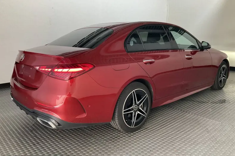 Mercedes-Benz C 300 (Clasa C) din 2022 cu 73.700 km - oferta MER244049 - foto 5