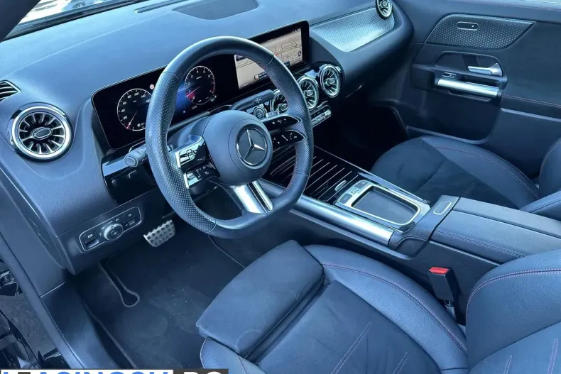 Mercedes-Benz GLA 220 (Clasa GLA) din 2023 cu 15.765 km - oferta MER244051 - foto 9