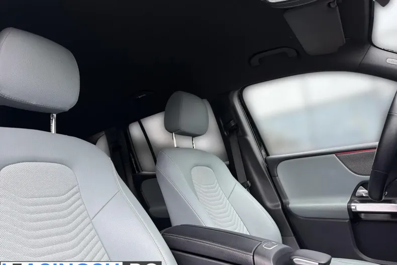 Mercedes-Benz GLB 220 (Clasa GLB) din 2023 cu 45.772 km - oferta MER244054 - foto 12