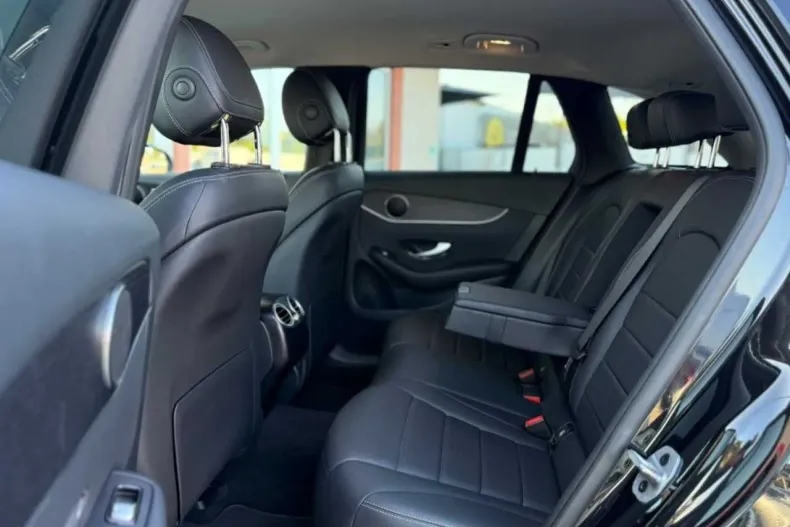 Mercedes-Benz GLC 300 (Clasa GLC) din 2022 cu 92.000 km - oferta MER244066 - foto 17