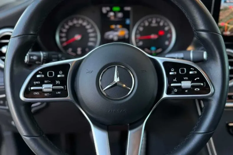 Mercedes-Benz GLC 300 (Clasa GLC) din 2022 cu 92.000 km - oferta MER244066 - foto 24