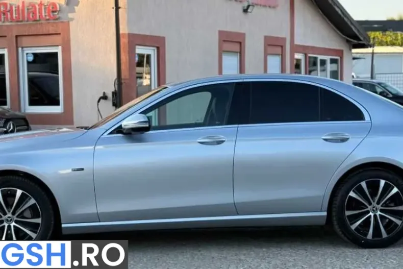 Mercedes-Benz E 300 (Clasa E) din 2021 cu 147.000 km - oferta MER244067 - foto 3
