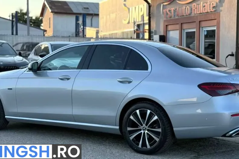 Mercedes-Benz E 300 (Clasa E) din 2021 cu 147.000 km - oferta MER244067 - foto 4