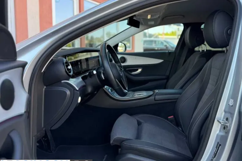 Mercedes-Benz E 300 (Clasa E) din 2021 cu 147.000 km - oferta MER244067 - foto 15