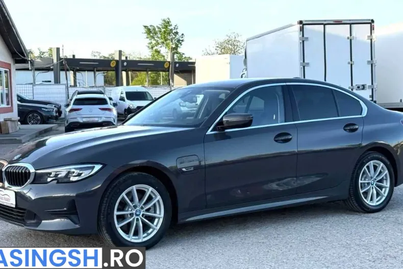 BMW 330 (Seria 3) din 2021 cu 116.000 km - oferta BMW244076 - foto 3