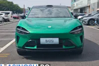 Xiaomi YU7 din 2025 cu 4.200 km - oferta XIA244077 - foto 2