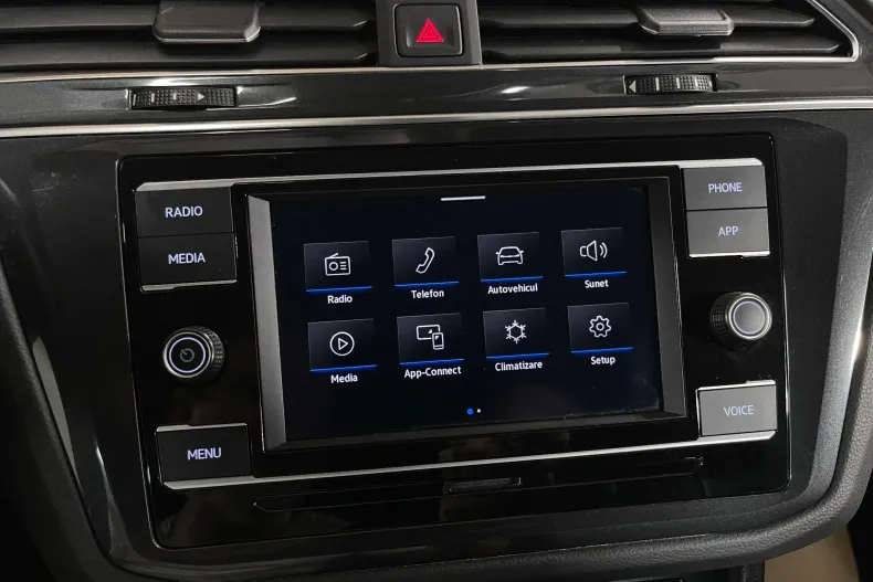 Volkswagen Tiguan din 2022 cu 72.084 km - oferta VOL244079 - foto 19