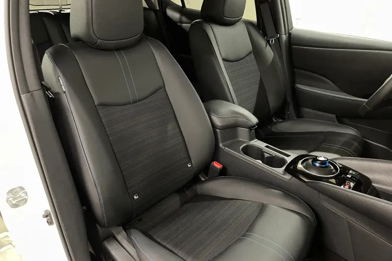 Nissan Leaf din 2022 cu 10.910 km - oferta NIS244081 - foto 9