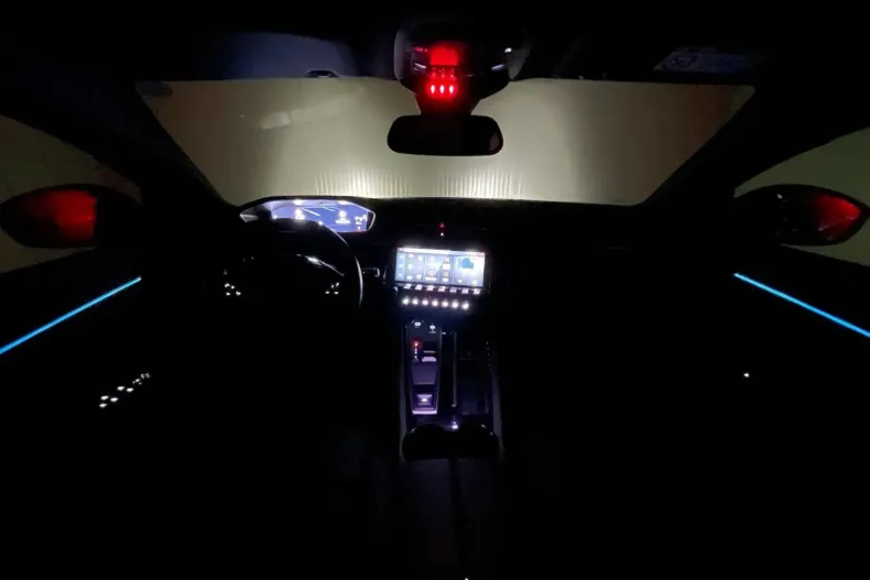 Peugeot 508 din 2024 cu 76.838 km - oferta PEU244082 - foto 7