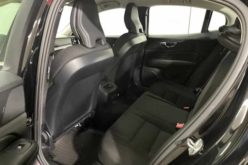 Volvo S60 din 2022 cu 100.585 km - oferta VOL244083 - foto 11