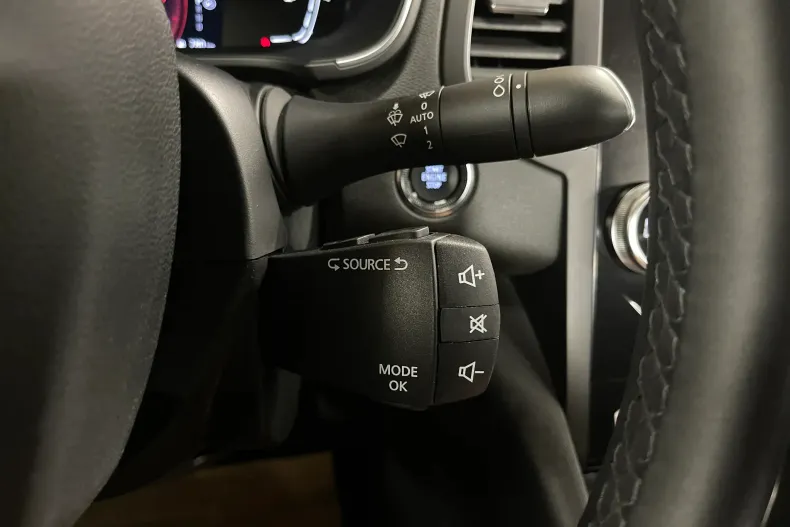 Renault Megane din 2023 cu 51.655 km - oferta REN244084 - foto 19