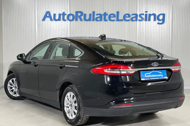 Ford Mondeo din 2021 cu 34.332 km - oferta FOR244085 - foto 4